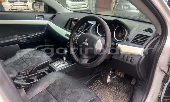 কেনা ব্যবহৃত Mitsubishi Lancer White গাড়ী মধ্যে ঢাকা মধ্যে Dhaka কেনা ব্যবহৃত Mitsubishi Lancer White গাড়ী মধ্যে ঢাকা মধ্যে Dhaka