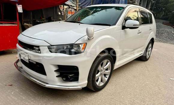 কেনা ব্যবহৃত Mitsubishi outlander White গাড়ী মধ্যে ঢাকা মধ্যে Dhaka কেনা ব্যবহৃত Mitsubishi outlander White গাড়ী মধ্যে ঢাকা মধ্যে Dhaka