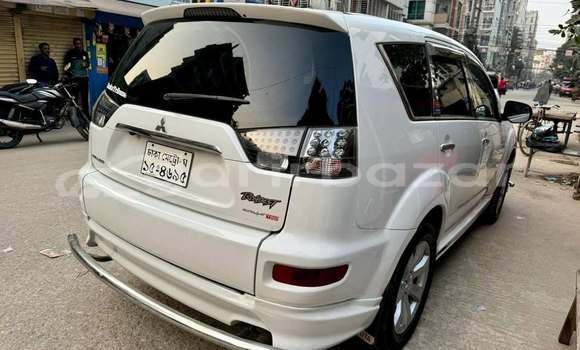 কেনা ব্যবহৃত Mitsubishi outlander White গাড়ী মধ্যে ঢাকা মধ্যে Dhaka কেনা ব্যবহৃত Mitsubishi outlander White গাড়ী মধ্যে ঢাকা মধ্যে Dhaka