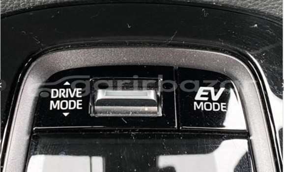 Buy Used 2019 Toyota corolla wxb in Dhaka, Dhaka Buy Used 2019 Toyota corolla wxb in Dhaka, Dhaka