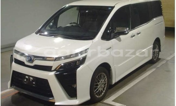 Buy Used 2019 Toyota Voxy in Dhaka, Dhaka Buy Used 2019 Toyota Voxy in Dhaka, Dhaka