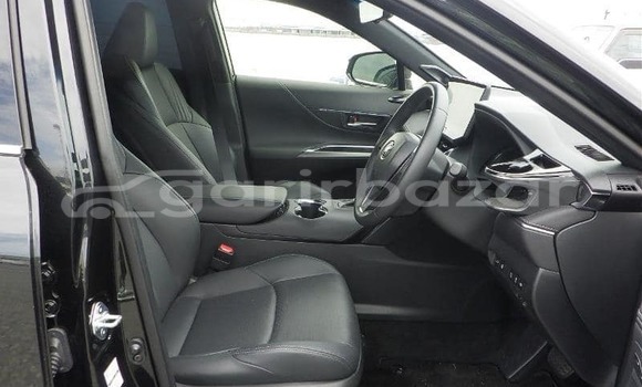 Buy Used 2020 Toyota Harrier in Dhaka, Dhaka Buy Used 2020 Toyota Harrier in Dhaka, Dhaka
