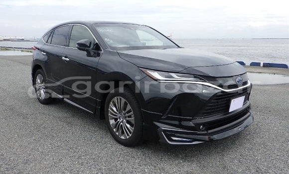 Buy Used 2020 Toyota Harrier in Dhaka, Dhaka Buy Used 2020 Toyota Harrier in Dhaka, Dhaka