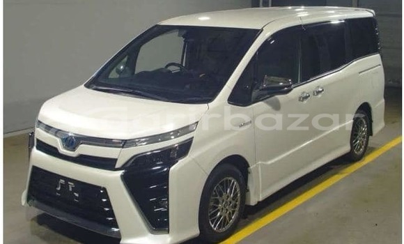 Buy Used 2019 Toyota Voxy in Dhaka, Dhaka Buy Used 2019 Toyota Voxy in Dhaka, Dhaka