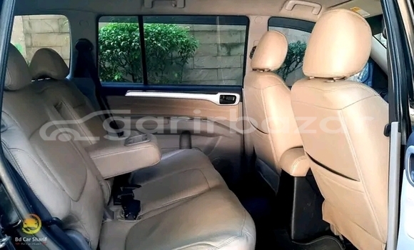 Buy Used Mitsubishi Pajero in Bhaluka, Maimansingh Buy Used Mitsubishi Pajero in Bhaluka, Maimansingh