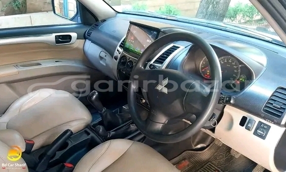 Buy Used Mitsubishi Pajero in Bhaluka, Maimansingh Buy Used Mitsubishi Pajero in Bhaluka, Maimansingh