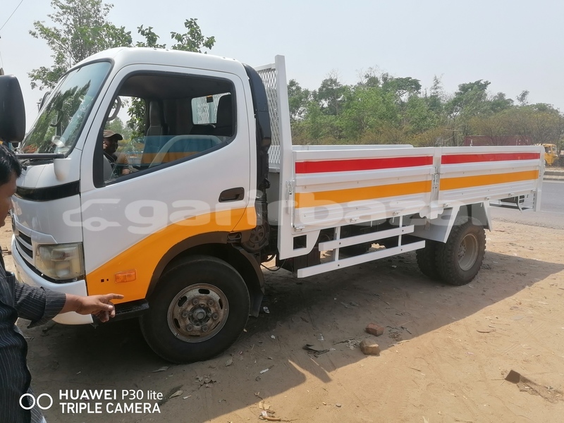 Big with watermark toyota dyna chittagong chittagong 2889
