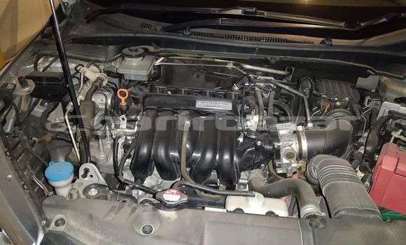 Buy Used 2014 Honda Grace in Dhaka, Dhaka Buy Used 2014 Honda Grace in Dhaka, Dhaka