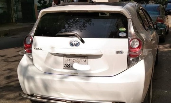 Buy Used 2014 Toyota Aqua in Dhaka, Dhaka Buy Used 2014 Toyota Aqua in Dhaka, Dhaka