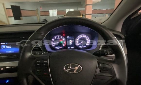 Buy Used Hyundai Sonata in Dhaka, Dhaka Buy Used Hyundai Sonata in Dhaka, Dhaka