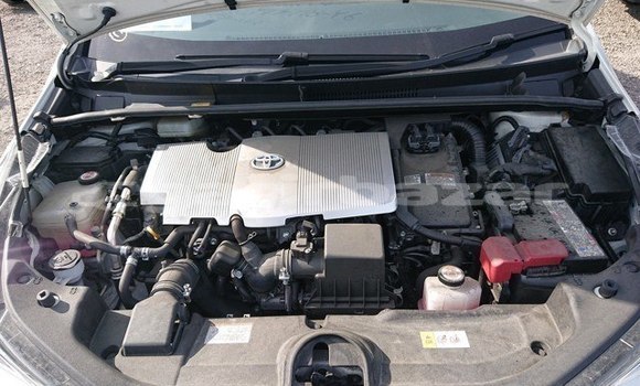 Buy Used 2016 Toyota Prius in Dhaka, Dhaka Buy Used 2016 Toyota Prius in Dhaka, Dhaka