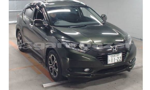 Buy Used 2014 Honda Vezel in Dhaka, Dhaka Buy Used 2014 Honda Vezel in Dhaka, Dhaka