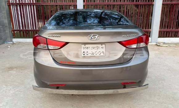 Buy Used Hyundai Elantra in Dhaka, Dhaka Buy Used Hyundai Elantra in Dhaka, Dhaka