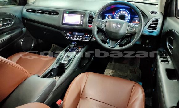 Buy Used Honda Vezel in Dhaka, Dhaka Buy Used Honda Vezel in Dhaka, Dhaka