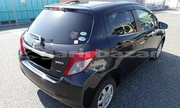 Buy Used Toyota Vitz in Dhaka, Dhaka Buy Used Toyota Vitz in Dhaka, Dhaka