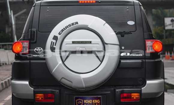 Buy Used 2015 Toyota FJ Cruiser in Dhaka, Dhaka Buy Used 2015 Toyota FJ Cruiser in Dhaka, Dhaka