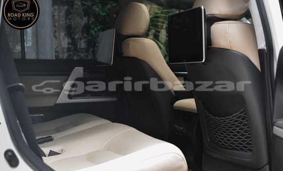 Buy Used Toyota Land Cruiser in Dhaka, Dhaka Buy Used Toyota Land Cruiser in Dhaka, Dhaka