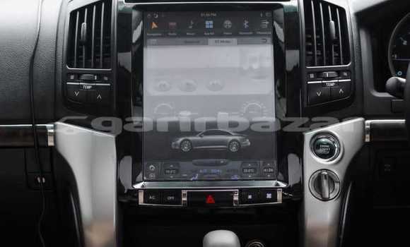 Buy Used Toyota Land Cruiser in Dhaka, Dhaka Buy Used Toyota Land Cruiser in Dhaka, Dhaka