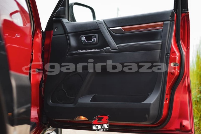 Big with watermark mitsubishi pajero dhaka dhaka 3032