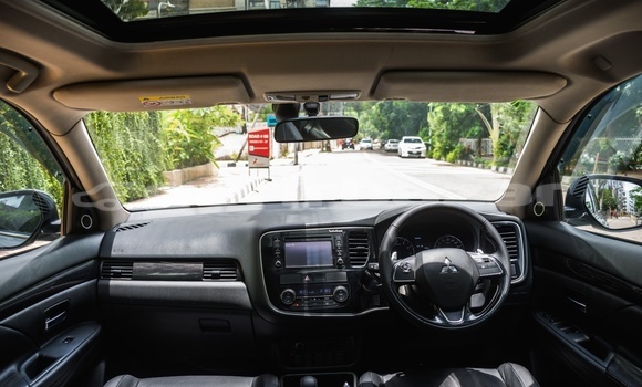 কেনা ব্যবহৃত Mitsubishi Outlander Grey গাড়ী মধ্যে ঢাকা মধ্যে Dhaka কেনা ব্যবহৃত Mitsubishi Outlander Grey গাড়ী মধ্যে ঢাকা মধ্যে Dhaka