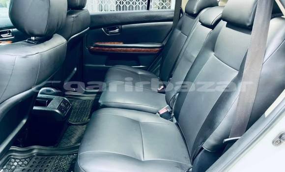 কেনা ব্যবহৃত Toyota Harrier White গাড়ী মধ্যে ঢাকা মধ্যে Dhaka কেনা ব্যবহৃত Toyota Harrier White গাড়ী মধ্যে ঢাকা মধ্যে Dhaka