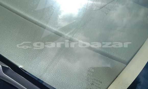 কিনুন ব্যবহৃত Toyota গাড়ী কিনুন ব্যবহৃত Toyota গাড়ী