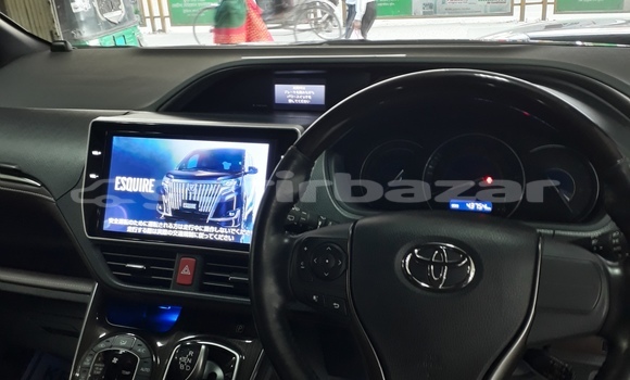 Buy Import 2017 Toyota Esquire in Dhaka, Dhaka Buy Import 2017 Toyota Esquire in Dhaka, Dhaka