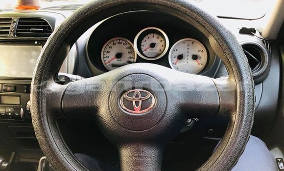 Buy Used 2004 Toyota RAV4 in Dhaka, Dhaka Buy Used 2004 Toyota RAV4 in Dhaka, Dhaka