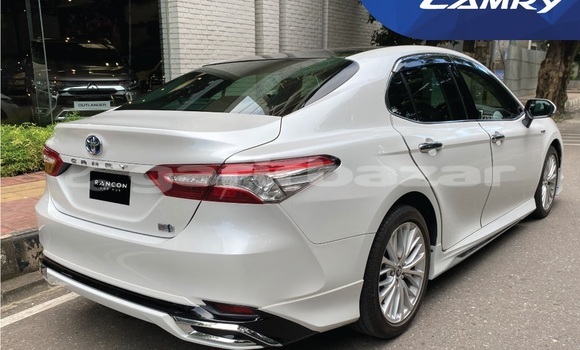 Buy Import 2018 Toyota Camry in Dhaka, Dhaka Buy Import 2018 Toyota Camry in Dhaka, Dhaka