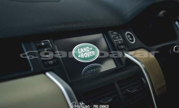 Buy Used 2016 Mercedes-Benz Discovery Sport in Dhaka, Dhaka Buy Used 2016 Mercedes-Benz Discovery Sport in Dhaka, Dhaka