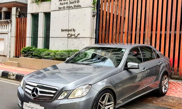 Buy Used 2010 Mercedes-Benz E–Class in Dhaka, Dhaka Buy Used 2010 Mercedes-Benz E–Class in Dhaka, Dhaka