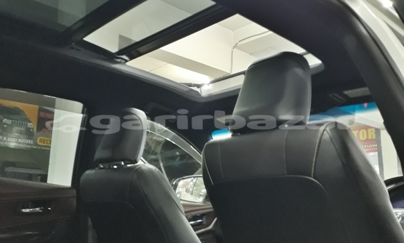 Buy Import 2016 Toyota Harrier in Dhaka, Dhaka Buy Import 2016 Toyota Harrier in Dhaka, Dhaka