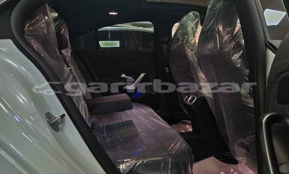 কেনা আমদানি Mercedes-Benz CLA White গাড়ী মধ্যে ঢাকা মধ্যে Dhaka কেনা আমদানি Mercedes-Benz CLA White গাড়ী মধ্যে ঢাকা মধ্যে Dhaka