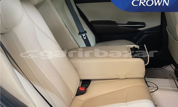 কেনা আমদানি Toyota Crown White গাড়ী মধ্যে ঢাকা মধ্যে Dhaka কেনা আমদানি Toyota Crown White গাড়ী মধ্যে ঢাকা মধ্যে Dhaka