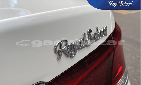 Buy Import 2016 Toyota Crown in Dhaka, Dhaka Buy Import 2016 Toyota Crown in Dhaka, Dhaka