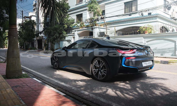 Buy Used 2019 BMW i8 in Dhaka, Dhaka Buy Used 2019 BMW i8 in Dhaka, Dhaka