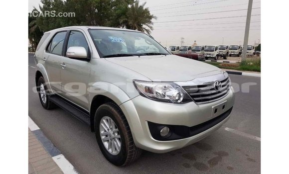 Buy Import 2013 Toyota Fortuner in Import - Dubai, Bandarban Buy Import 2013 Toyota Fortuner in Import - Dubai, Bandarban