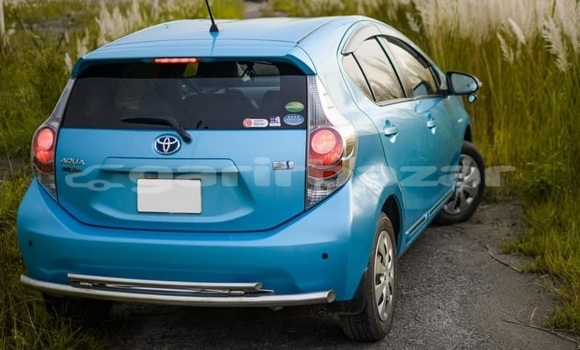 কেনা ব্যবহৃত Toyota Aqua Blue গাড়ী মধ্যে ঢাকা মধ্যে Dhaka কেনা ব্যবহৃত Toyota Aqua Blue গাড়ী মধ্যে ঢাকা মধ্যে Dhaka