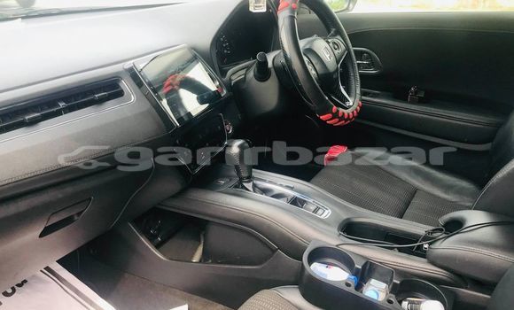 Buy Used 2014 Honda Vezel in Dhaka, Dhaka Buy Used 2014 Honda Vezel in Dhaka, Dhaka