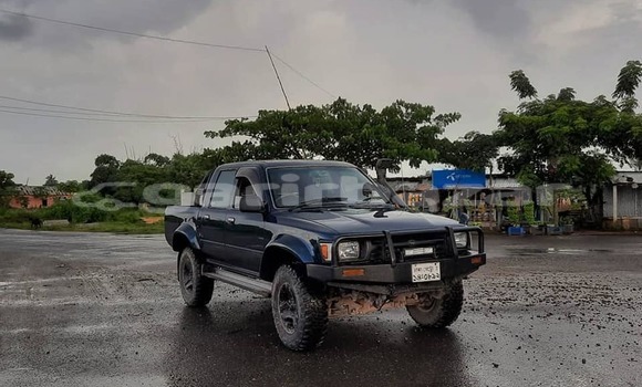 Buy Used 1993 Toyota Hilux in Dhaka, Dhaka Buy Used 1993 Toyota Hilux in Dhaka, Dhaka