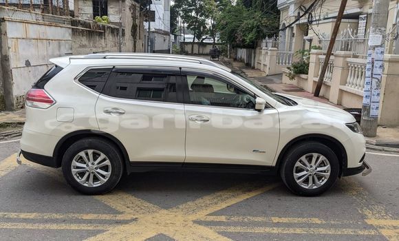 কেনা ব্যবহৃত Nissan X–Trail White গাড়ী মধ্যে ঢাকা মধ্যে Dhaka কেনা ব্যবহৃত Nissan X–Trail White গাড়ী মধ্যে ঢাকা মধ্যে Dhaka