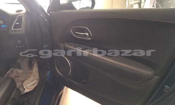 Buy Import 2015 Honda Vezel in Dhaka, Dhaka Buy Import 2015 Honda Vezel in Dhaka, Dhaka