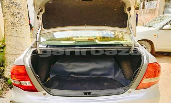 কিনুন ব্যবহৃত Toyota গাড়ী কিনুন ব্যবহৃত Toyota গাড়ী