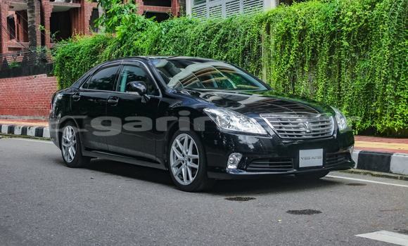 কেনা আমদানি Toyota Crown Black গাড়ী মধ্যে ঢাকা মধ্যে Dhaka কেনা আমদানি Toyota Crown Black গাড়ী মধ্যে ঢাকা মধ্যে Dhaka