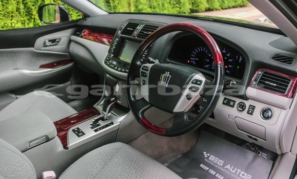 কেনা আমদানি Toyota Crown Black গাড়ী মধ্যে ঢাকা মধ্যে Dhaka কেনা আমদানি Toyota Crown Black গাড়ী মধ্যে ঢাকা মধ্যে Dhaka