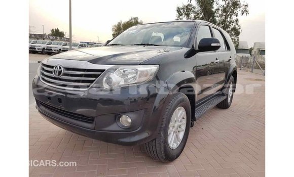 Buy Import 2014 Toyota Fortuner in Import - Dubai, Bandarban Buy Import 2014 Toyota Fortuner in Import - Dubai, Bandarban