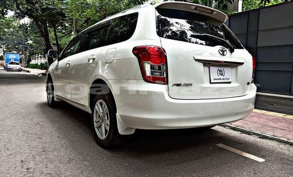 কেনা ব্যবহৃত Toyota Axio White গাড়ী মধ্যে ঢাকা মধ্যে Dhaka কেনা ব্যবহৃত Toyota Axio White গাড়ী মধ্যে ঢাকা মধ্যে Dhaka