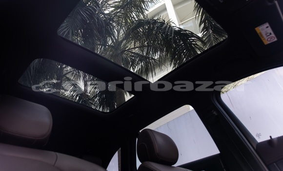 কেনা ব্যবহৃত Mercedes-Benz GLC Silver গাড়ী মধ্যে ঢাকা মধ্যে Dhaka কেনা ব্যবহৃত Mercedes-Benz GLC Silver গাড়ী মধ্যে ঢাকা মধ্যে Dhaka