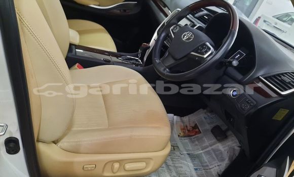 কেনা আমদানি Toyota Premio White গাড়ী মধ্যে ঢাকা মধ্যে Dhaka কেনা আমদানি Toyota Premio White গাড়ী মধ্যে ঢাকা মধ্যে Dhaka