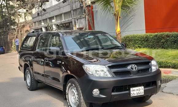 Buy Used 2007 Toyota Hilux in Dhaka, Dhaka Buy Used 2007 Toyota Hilux in Dhaka, Dhaka